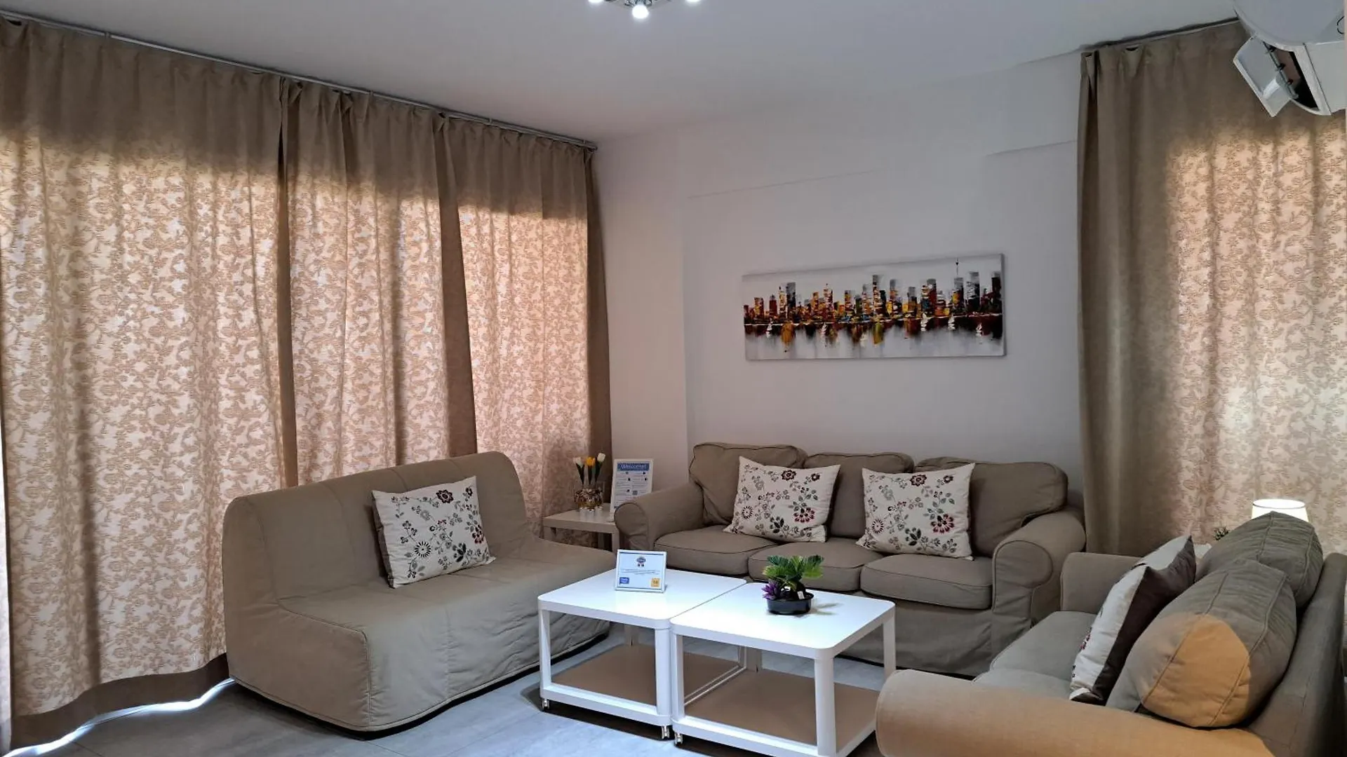 Albert'S Apartment St Lazarus 402 B - First Floor Larnaca